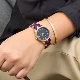 JOKER & WITCH Tide & Twine Women Macram Straps Analogue Watch with Bracelet image 3