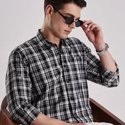BS BLUE SQUAD Men Slim Fit Opaque Checked Casual Shirt-picture-35