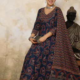 Sangria Printed Pure Cotton Flared V-Neck Kurta & Palazzo With Dupatta image 4