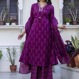 Pistaa Women Ethnic Motifs Printed Pure Cotton Kurta with Palazzos & Dupatta image 4