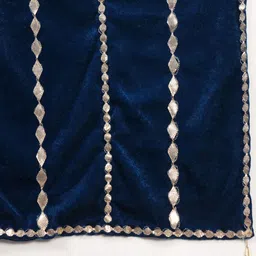 Moda Rapido Ethnic Motifs Embroidered Velvet Dupatta with Gotta Patti image 4