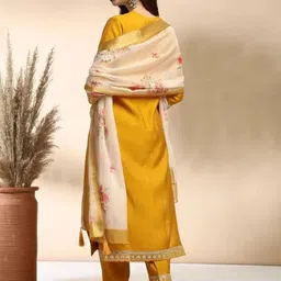 Kiana Women Floral Yoke Design Regular Kurta With Trousers & Dupatta image 4