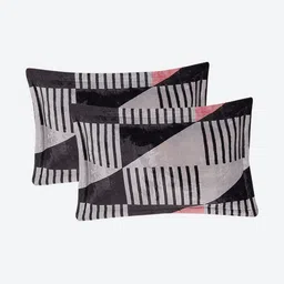 Monte Carlo Pink & Black Geometric 250 TC Bedsheet with 2 Pillow Covers 487 GSM image 4