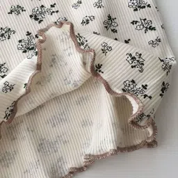 LULU & SKY Girls Printed Night suit image 5