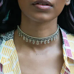 Shaya 925 Silver Oxidized Allurement Collar Necklace-image-0