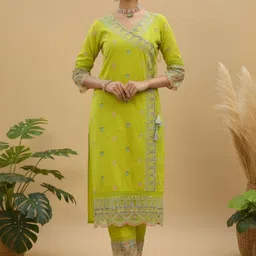 FIDHARA Women Ethnic Motifs Embroidered Silk Kurta with Trousers image 5