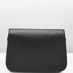 Berrylush Structured Sling Bag image 2