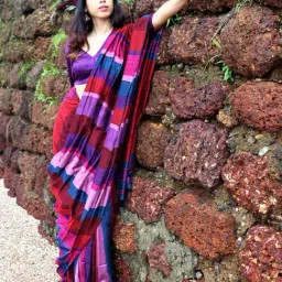Chidiyaa Handwoven Cotton Maroon Rainbow Saree-picture-29