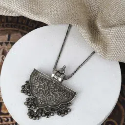 Teejh Ethnic Aadri Silver Oxidized Necklaces for Women-image-22