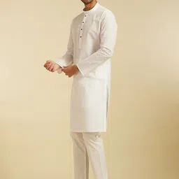 Diwas by Manyavar Mandarin Collar Straight Kurta image 1