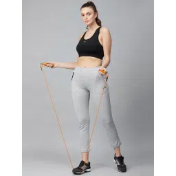 Alcis Women Light Grey Solid Cropped Track Pant image 4