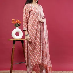 Polyglot Women Floral Printed A-Line Kurta with Trousers image 5