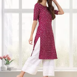 SZN Women Ethnic Motifs Crepe Straight Kurtas-picture-35
