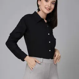 Style Quotient Black Regular Fit Shirt image 3