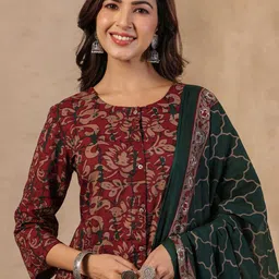 KAUTHAMEE Women Ethnic Motifs Printed Regular Kurta with Trousers & With Dupatta image 4