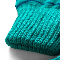 Model Knitted Striped Gloves - Navy Blue image 3