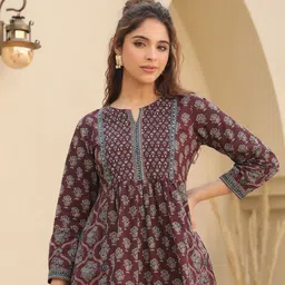 Rain & Rainbow Print Cotton Top-picture-29