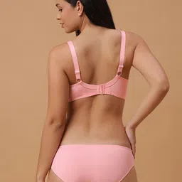 Soie Non-Padded Underwire Lacy Bra with Mid rise Brief Set image 2