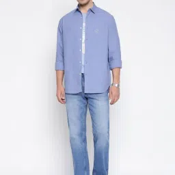 Guess Collin Cotton Oxford Partly Cloudy Solid Spread Collar Regular Fit Shirt image 5