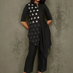 Dora Dori Embroidered Round Neck Tunic & Trousers Co-Ords Set image 5