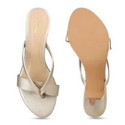 Inc 5 Women Kitten Heel Sandals image 4