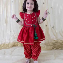 Tiber Taber Chanderi Silk Ruffled Half Sleeves Embroidered Angrakha Set - Red-picture-20