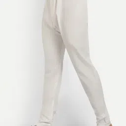 WELL TEX Men Embroidered Chikankari Kurta image 3