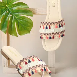 bam bam Women Woven Design Open Toe Flats-picture-16