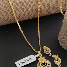 niva fashion Women Gold Pendant-picture-37