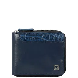 Hidesign Men Brand Logo Print Leather Two Fold Wallet image 2