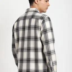 R&B Men Tartan Checks Checked Casual Shirt image 2