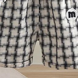 YK Boys Checked T-shirt With Shorts image 4