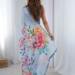 CaniBani Floral Sequinned Silk Blend Saree image 3