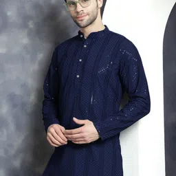 Jompers Men Geometric Embroidered Sequinned Kurta image 4