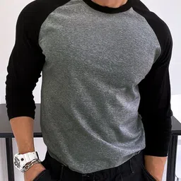 StyleCast x Revolte Men Colourblocked Slim Fit T-shirt-picture-22