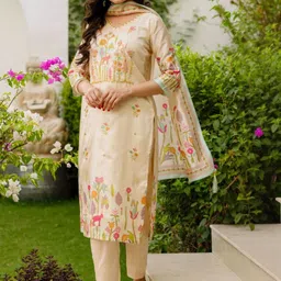 HERE&NOW Women Floral Embroidered Regular Thread Work Kurta with Trousers & With Dupatta image 4