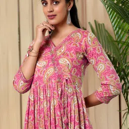 Libas Paisley Printed Angrakha Gotta Patti Pure Cotton Kurta with Trousers & With Dupatta image 4