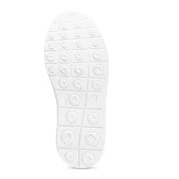 YK Boys Woven Design Slip-On Sneakers image 5