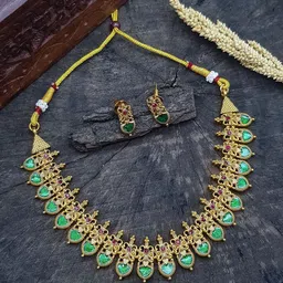 GRIIHAM Gold-Plated American Diamond-Studded Palaka Design Necklace Set-image-53