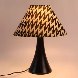 Tucasa TC-54 304.8 mm (12 Inch) Chevron Print Table Lamp with Metal Base image 5