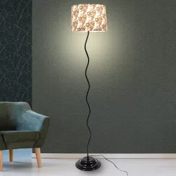 Tucasa TC-113 56.5 Inch Filigree Design Print Floor Lamp with Metal Base image 5