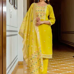 little heaven Women Embroidered Regular Thread Work Kurta with Trousers & With Dupatta-picture-13