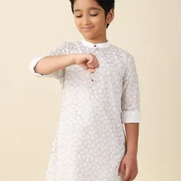 Fabindia Kids White Printed Full Sleeves Kurta-picture-18
