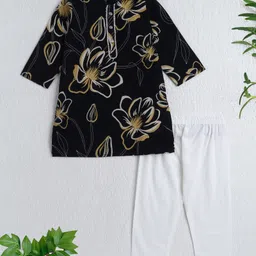 The Magic Wand Cotton Woven Full Sleeves Floral Printed Lace Embellished Kurta Pyjama Set - Black-image-74