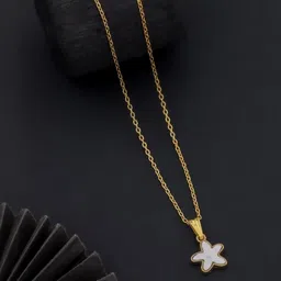 SZN Set Of 2 Gold-Plated Floral Pendants With Chains image 3