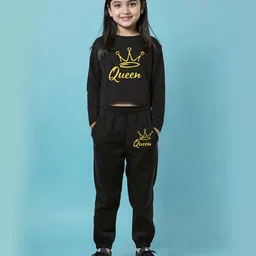 Trampoline Cotton Blend Knit Full Sleeves Queen Text Printed Crop Top With Coordinating Joggers Set - Black-picture-24