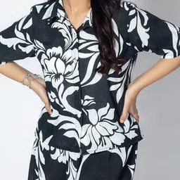 Fashfun Floral Printed Short Sleeves Linen Shirt With Shorts image 3