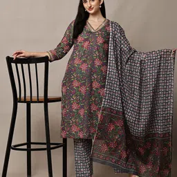 HERE&NOW Women Floral Printed Regular Gotta Patti Pure Cotton Kurta with Trousers & With Dupatta-picture-13