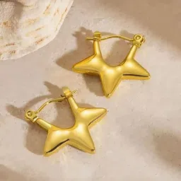 DressBerry Stainless Steel 18K Gold-Plated Anti-Tarnish Star Shaped Hoop Earrings-picture-10