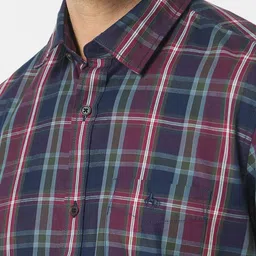Van Heusen Sport Men Slim Fit Tartan Checks Checked Casual Shirt image 2